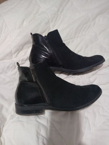 opposite shoes: Ankle boots, Jenny Fairy, 40