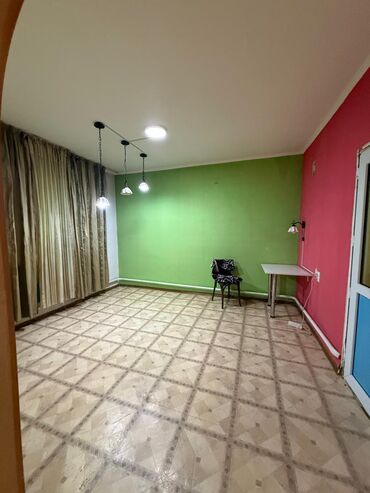 Долгосрочная аренда домов: 200 м², 7 комнат, Парковка — 9