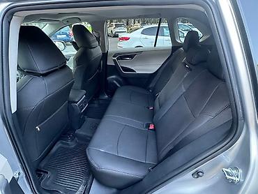 raf4 2020: Toyota RAV4: 2021 г., 2.5 л, Автомат, Бензин, Кроссовер — 9
