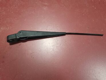 Auto delovi: Nosac metlice zadnjeg brisaca Lada 21213,21214 Niva, Lada 2104 — 7