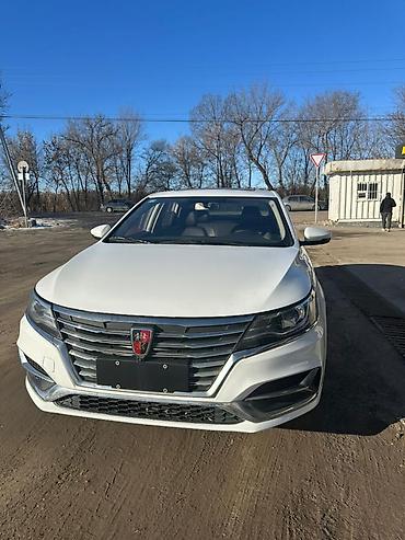 Roewe: Roewe Ei6: 2019 г., 1.5 л, Бензин, Седан — 9