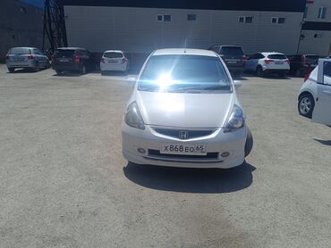 гоьф 3: Honda Fit: 2002 г., 1.3 л, Автомат, Бензин, Хетчбек