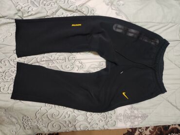Брюки: Мужские брюки, M (EU 38), Nike, Новый, цвет - Черный, Самовывоз