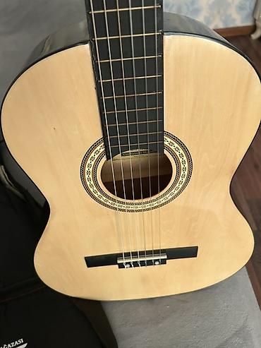 klassik gitara: Klassik gitara, Yeni, Ünvandan götürmə — 3