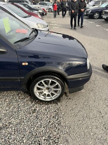 Volkswagen: Volkswagen Golf: 1997 г., 1.8 л, Механика, Бензин, Универсал — 12