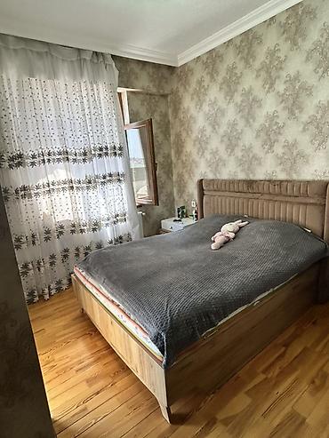 apşifka tavan: Mənzilin daxili: zövqlü təmirli, işıqlı və səliqəli planlaşdırma. - — 3