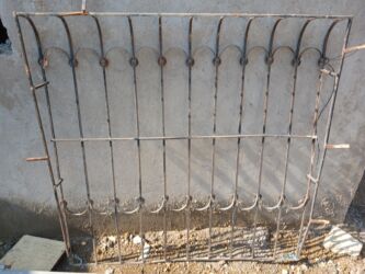 pəncərə raşotkası: Dəmir pəncərə barmaqlığı - Material: möhkəm metal/dəmir konstruksiya lalafo.az -da pəncərə raşotkası: Dəmir pəncərə barmaqlığı - Material: möhkəm metal/dəmir konstruksiya