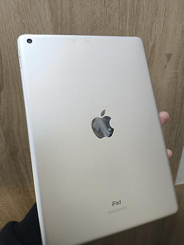 Планшеты: Планшет, Apple, память 64 ГБ, 10" - 11", Wi-Fi, Б/у, Классический цвет - Белый — 5