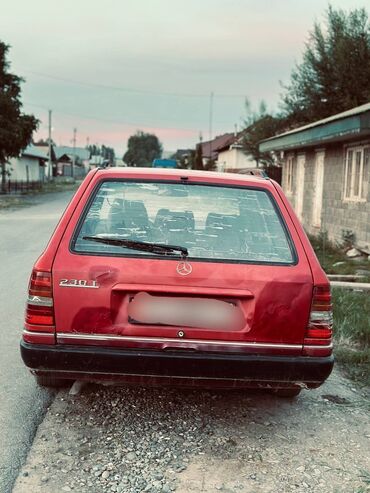 грузовой техники: Mercedes-Benz W124: 2.3 л, Механика, Бензин, Фургон