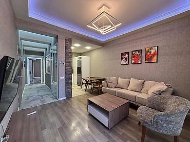 Mənzil kirayələyirəm: İcarəyə verilir 2 otaqlı yeni tikili 65 m², Ağ şəhər q. Kateqoriya — 4