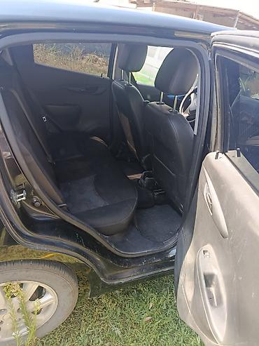 e34 4 4: Chevrolet Spark: 2017 г., Автомат, Бензин, Хэтчбэк — 4