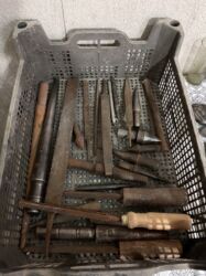 Digər biznes avadanlığı: Zərgərlik alətləri satılır, işlənmişdi. Razılaşma ilə münasib qiymətə -da lalafo.az — 15 Digər biznes avadanlığı: Zərgərlik alətləri satılır, işlənmişdi. Razılaşma ilə münasib qiymətə — 15