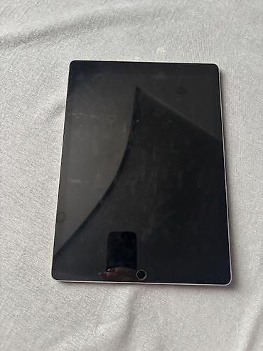 Планшеты: Планшет, Apple, память 256 ГБ, 12" - 13", Wi-Fi, Б/у, Классический цвет - Серебристый — 4