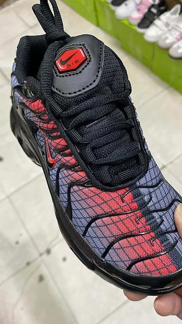 Patike: Dečije Patike inspirisane modelom Nike Air Max Plus (TN), dostupne u — 8