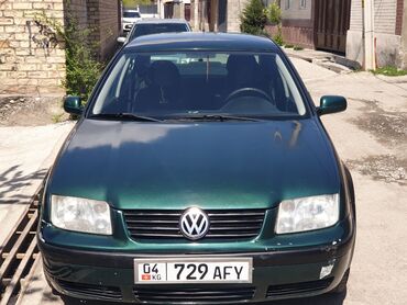 Volkswagen Bora: 1999 г., 2 л, Механика, Бензин, Седан