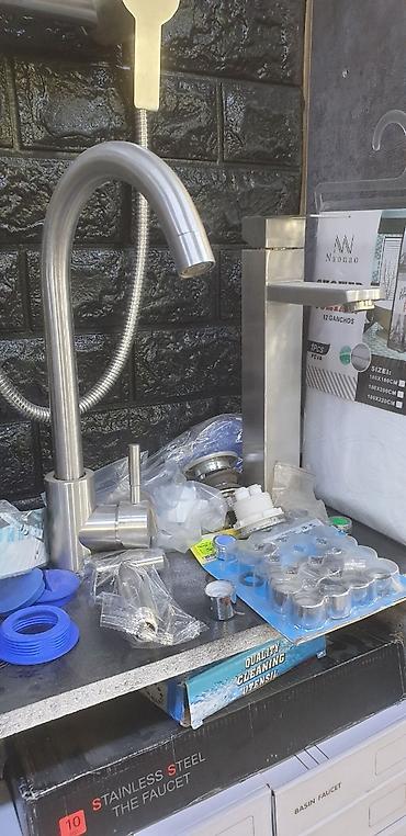 Смесители для раковин: Смеситель для ванной комнаты с высоким изливом в матовом черном цвете — 9