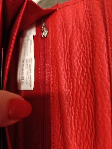 Novčanici: MONA ženski kožni novčanik – crveni - Brend: MONA - Materijal — 6