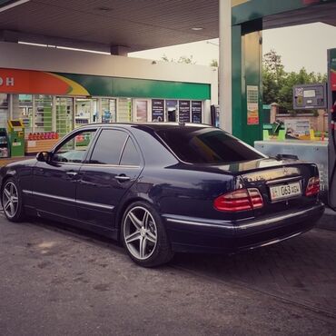 Mercedes-Benz: Mercedes-Benz E-Class: 2001 г., 3.2 л, Автомат, Бензиновая, Седан — 10