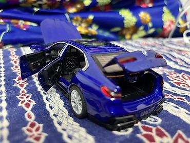 e46 bmw: BMW 7 Series (M760) metal model maşın - Miqyas: təxmini 1:32 - — 4