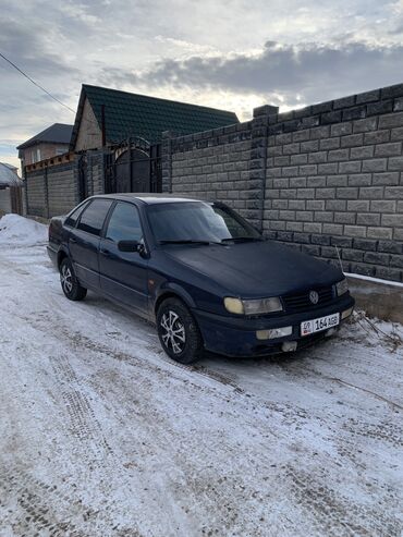 Volkswagen: Volkswagen Passat: 1994 г., 2 л, Механика, Бензин, Седан