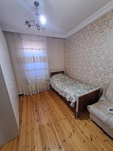 ev satilir tecili: Xetai rayonu, Nzs qesebesinde, Xəzər Tv nin arxasinda yerlesen, Ag — 6
