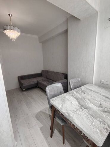 бина аз дома: 1 комната, Новостройка, 30 м²