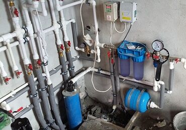 Монтаж и замена сантехники: Монтаж и замена сантехники Больше 6 лет опыта — 17