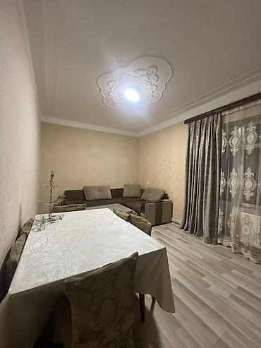 İcarəyə verilir 2 otaqlı köhnə tikili 65 m², Neftçilər m. 600 AZN/ay