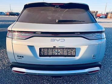 киргизский авито авто: BYD Song L: 2025 г., 1.5 л, Автомат, Гибрид, Кроссовер — 3