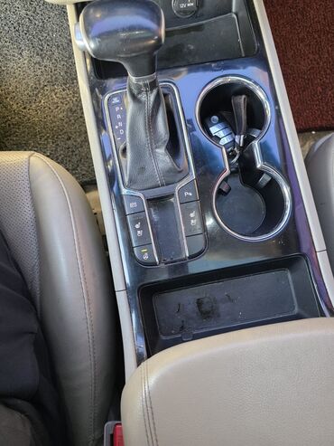 Kia: Kia Carnival: 2019 г., 2.2 л, Автомат, Дизель, Минивэн — 17