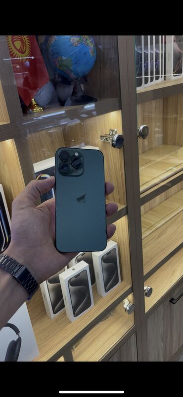 Apple iPhone: IPhone 13 Pro, Б/у, 256 ГБ, Alpine Green, 83 %