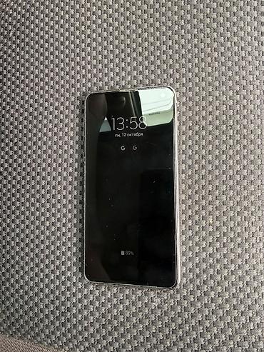 с 10: Samsung Galaxy S10e, Б/у, 128 ГБ, цвет - Белый — 5