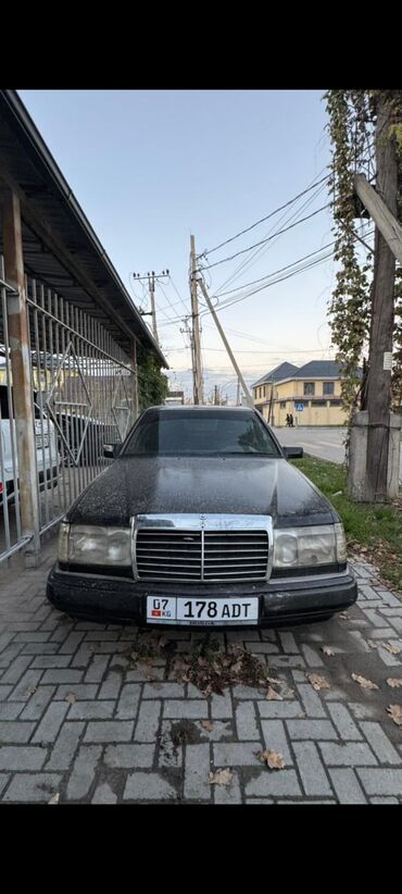 как взять машину в рассрочку без банка: Mercedes-Benz : 1992 г., 2.3 л, Механика, Бензин, Седан