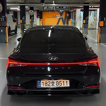 geely preface: Hyundai Avante: 2021 г., 1.6 л, Гибрид, Седан — 4