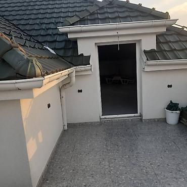 Kuće na prodaju: Prodajem kucu u najlepsem delu Surcina odv350kv na 5 ari placa. Kuca — 23