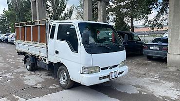 kiya bongo: KIA Bongo (грузовой бортовой малотоннажник) - Кабина: двухдверная, 3 — 1