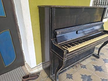 Pianolar: Pianino satılır 
problemsiz 
ünvan Mehdiabad qəsəbəsi — 5