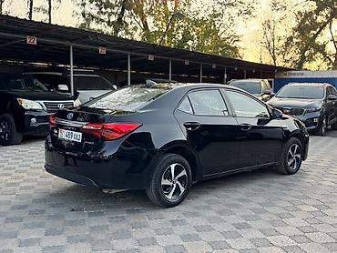 hyundai ionic: Toyota Corolla: 2019 г., 1.8 л, Вариатор, Гибрид, Седан — 3