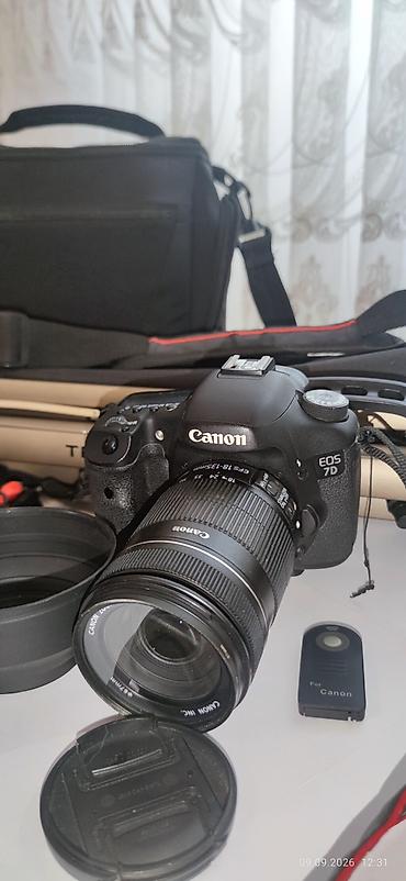 canon çanta: Fotoqrafiya dəsti – Canon EOS 7D + aksesuarlar Paketin tərkibi: - — 10