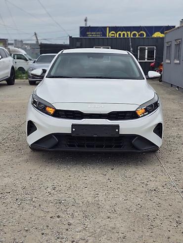 провот: Kia Cerato: 2021 г., Автомат, Бензин, Седан — 3