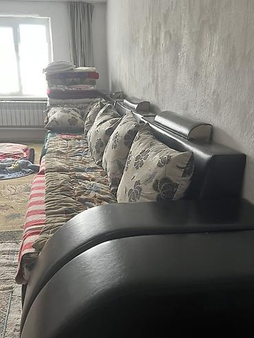Прямой диван, Б/у