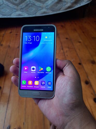 samsung galaxy not 4 en ucuz qiymet: Samsung Galaxy J3 2017, 16 GB, rəng - Qırmızı, Sensor