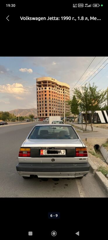 женил жук ташуучу унаа: Volkswagen Jetta: 1990 г., 1.8 л, Механика, Бензин, Седан