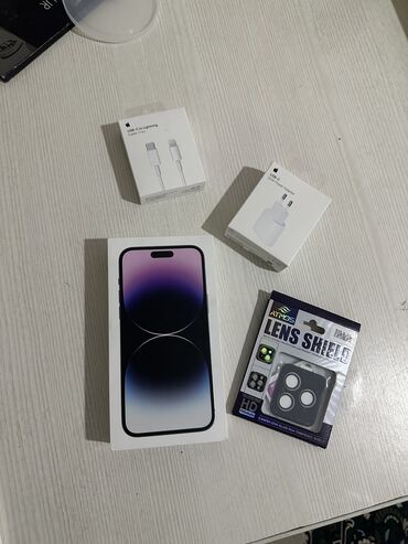 покупка продажа бу телефонов: IPhone 14 Pro Max, Б/у, 256 ГБ, Deep Purple, Зарядное устройство, Защитное стекло, Кабель, 86 %