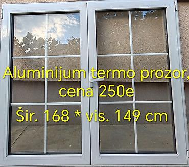 prodaja antikviteta: Aluminijumski termo prozor sa dvokrilnim okvirom i ukrasnim prečkama — 1