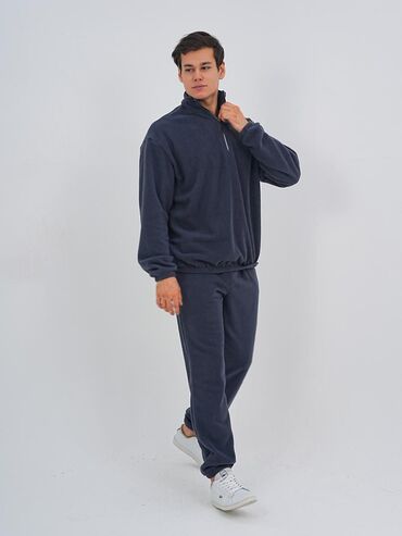 Спортивные костюмы: Мужской спортивный костюм, однотонный черный. + - Комплект: свитшот — 14