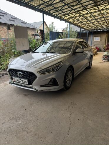 срочно продаю машину бишкек: Hyundai Sonata: 2019 г., 2 л, Автомат, Газ, Седан