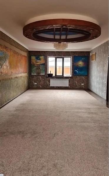 Долгосрочная аренда домов: 300 м², 6 комнат, Амбарная, Балкон застеклен, Бассейн — 7