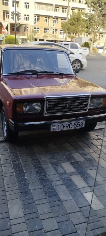 masln: VAZ (LADA) 2107: 1.6 l | 1995 il 123456 km Sedan