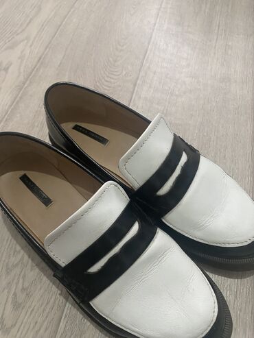 обувь zara: Туфли AS, 39, цвет - Черный